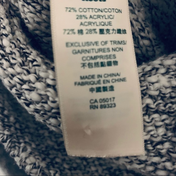 Roots Grey Cape Shrug - Picture 5 of 6